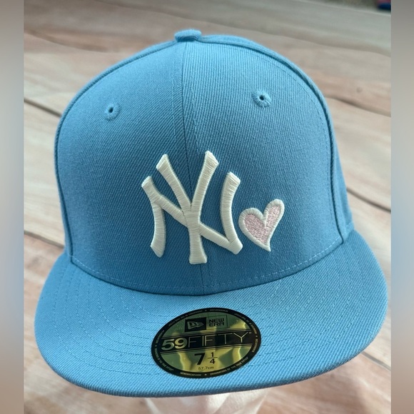 59fifty New York Yankees Subway World Series 1998 FittedHat 7 1/4 Cotton Candy - Picture 1 of 7